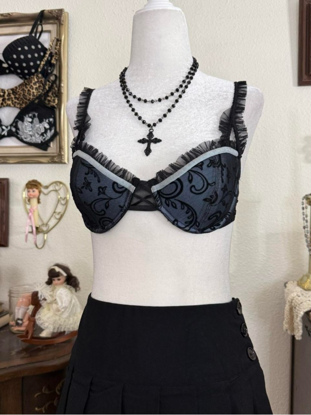 vintage 90's vampy whimsigoth femme fatale blue and black mesh bra - Picture 2 of 6